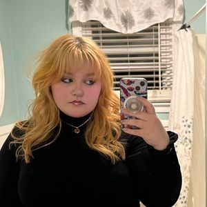 Meet your Posher, Brianna